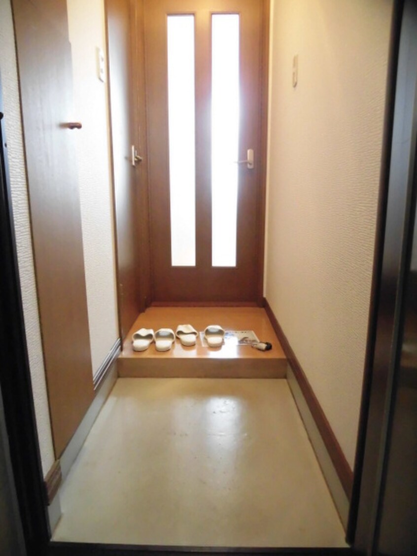 玄関 第2スワロ－ハイツ