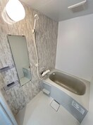 バス／シャワールーム等 スリーナインYG