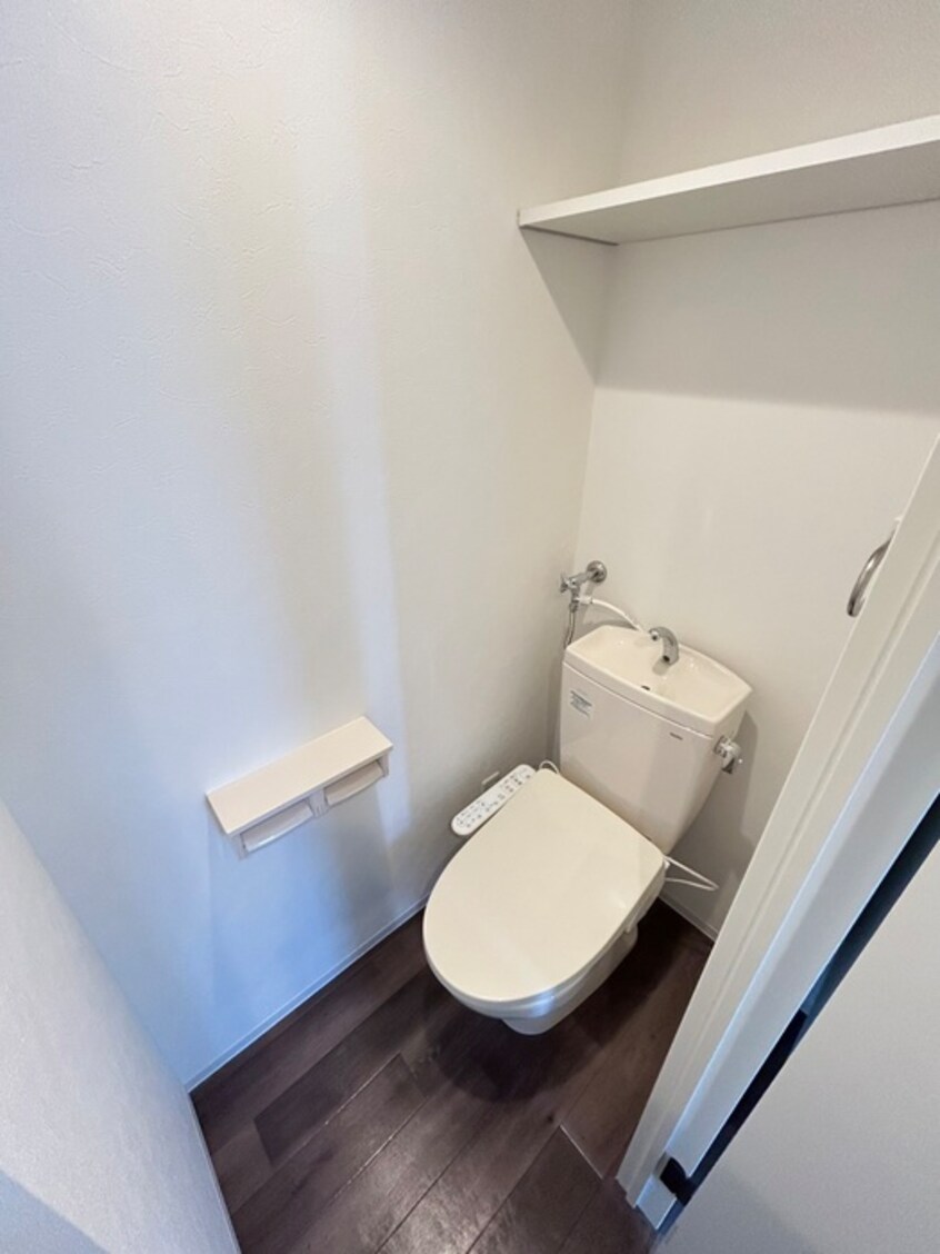 トイレ スリーナインYG