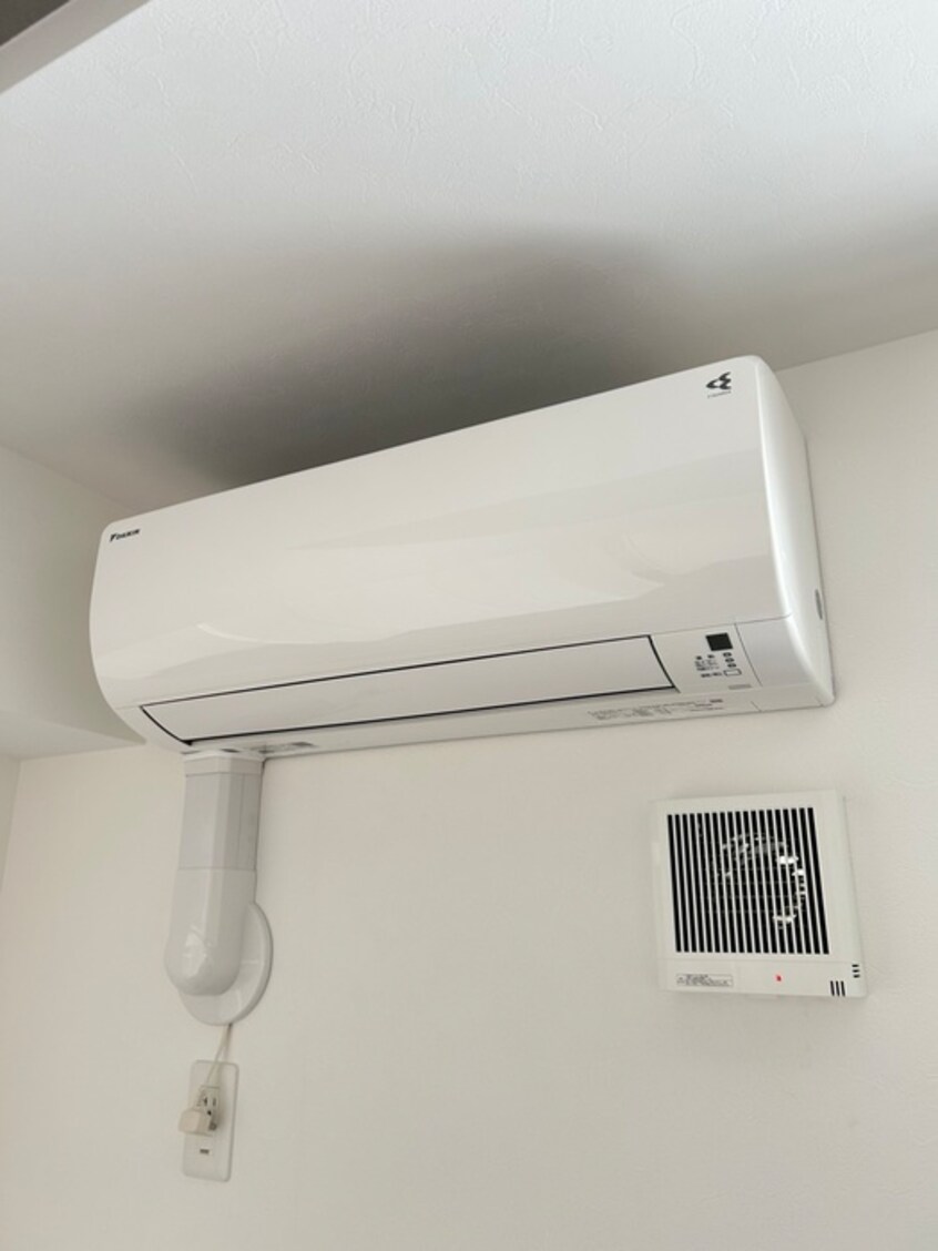 内観写真 スリーナインYG