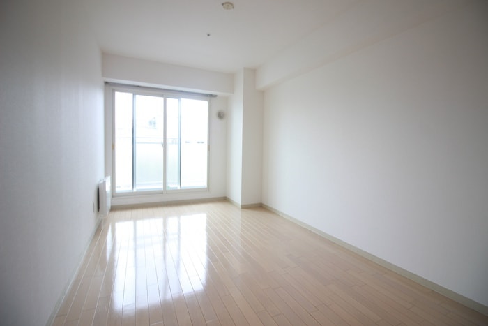 居室 レジディア大通西