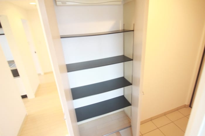 靴箱 レジディア大通西