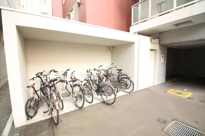 駐輪場 レガーロ札幌ステーション