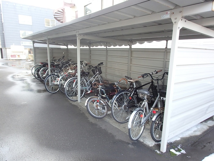 駐輪場 フレンドリー山の手