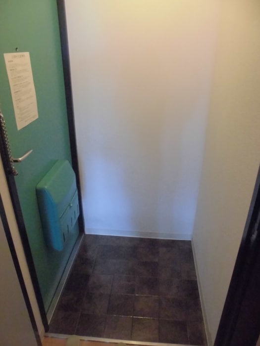 玄関 ジュネス２３