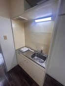 キッチン メゾンエクレ－レ中の島