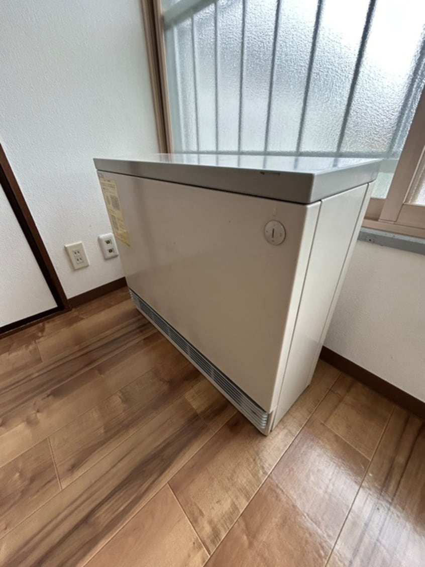 内観写真 メゾンエクレ－レ中の島