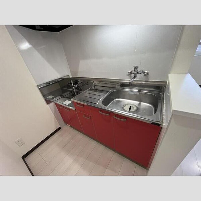 キッチン アミーナⅥ