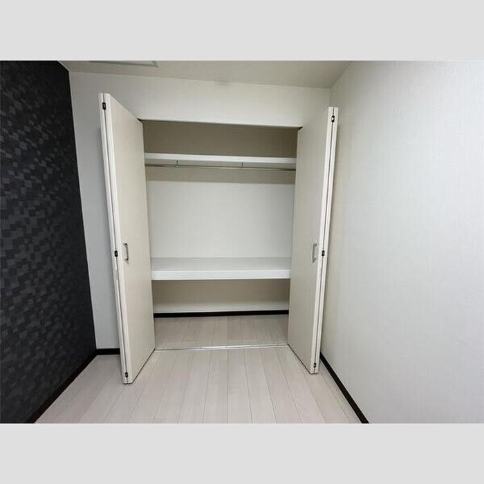 収納 アミーナⅥ