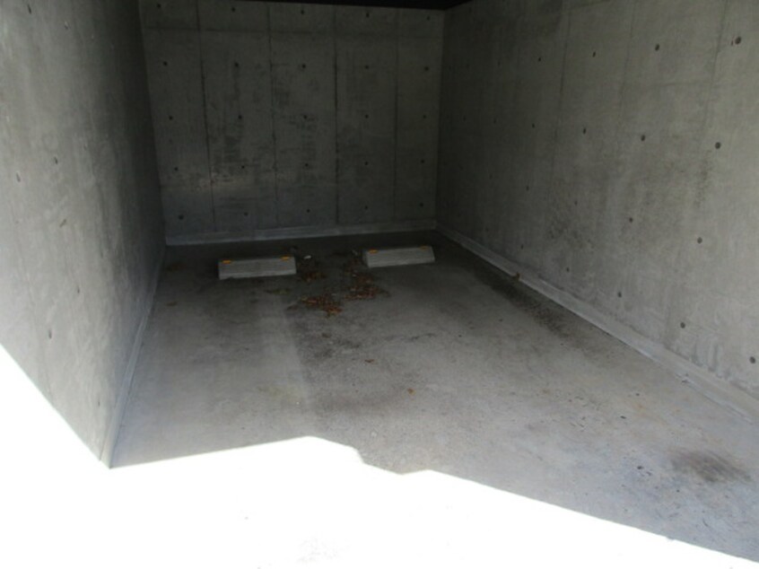 駐車場 アンシャンテ環状通東