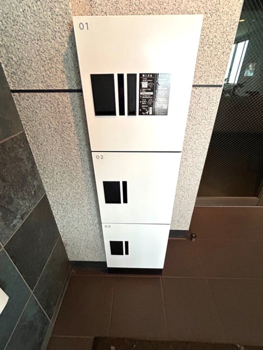 エントランス部分 ディアコ－ト