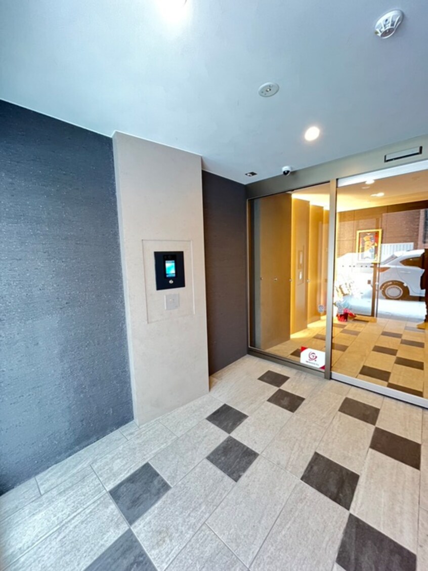 エントランス部分 ル・コルヌイエ山鼻