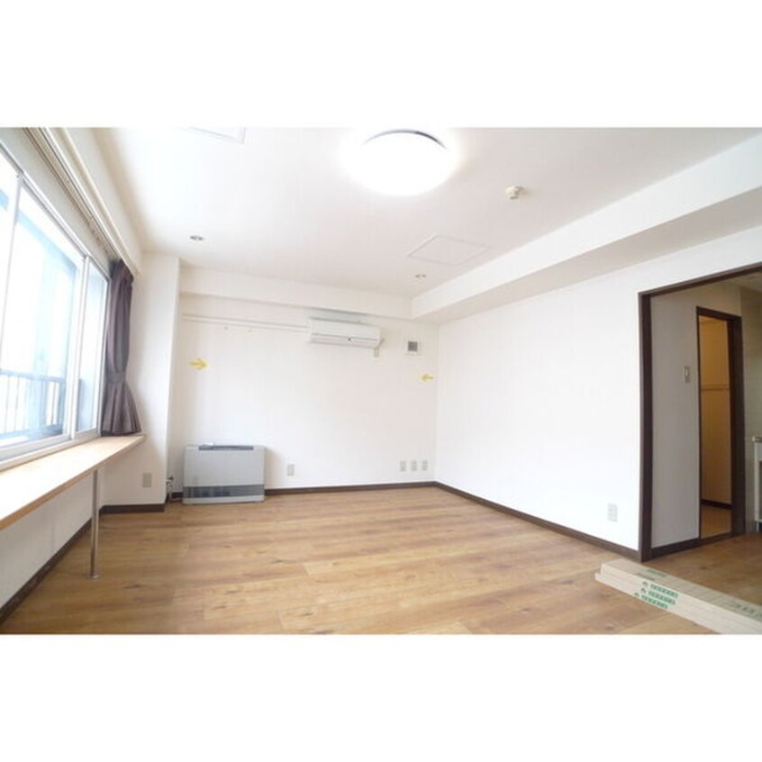 居室 藤井ビル北１１条
