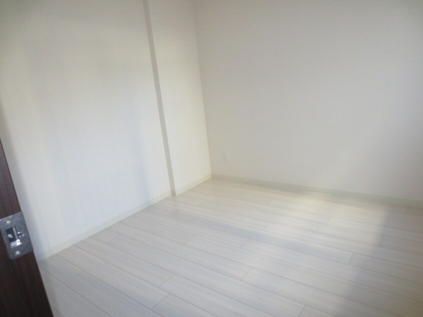 居室 ケイメゾン２環状通東