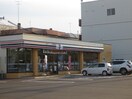 セブンイレブン(コンビニ)まで70m グランメール美園６－３