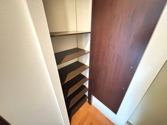 靴箱 Ｇ・ＦＬＡＴ／５１２