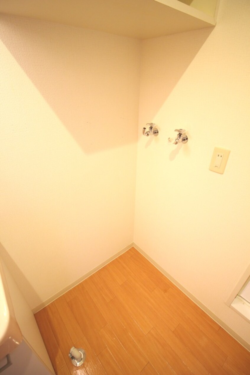 洗濯機置場 Ｇ・ＦＬＡＴ／５１２