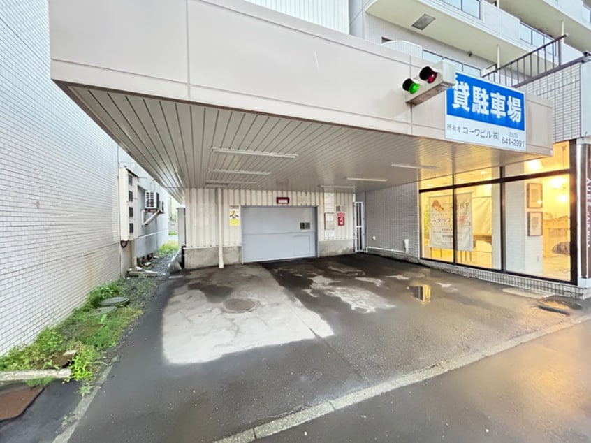 駐車場 アズブライト