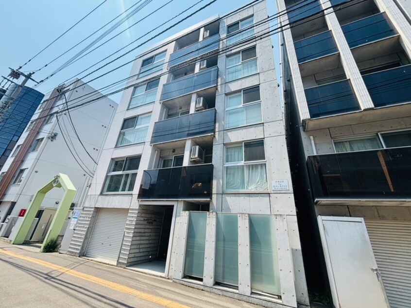 外観写真 LOTUS大通公園