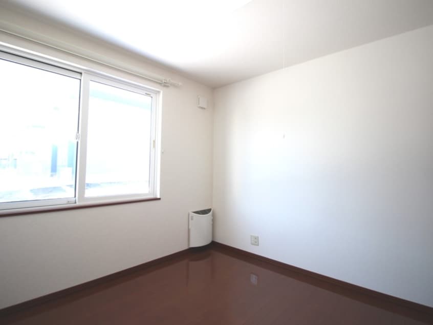 居室 ラヴィ－ヌ(C－E)