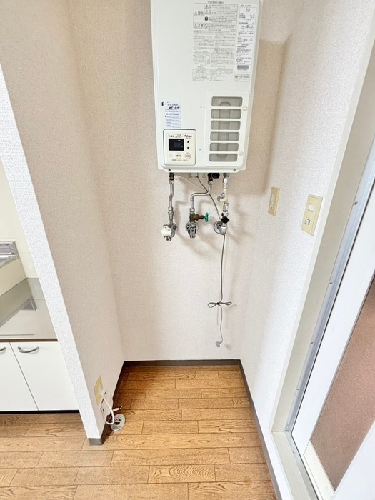 洗濯機置場 クリスタルヒルズ