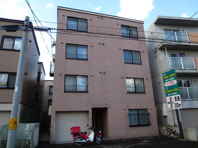 外観写真 マ－プル平岸