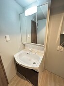 洗面 UNIQUS宮の森