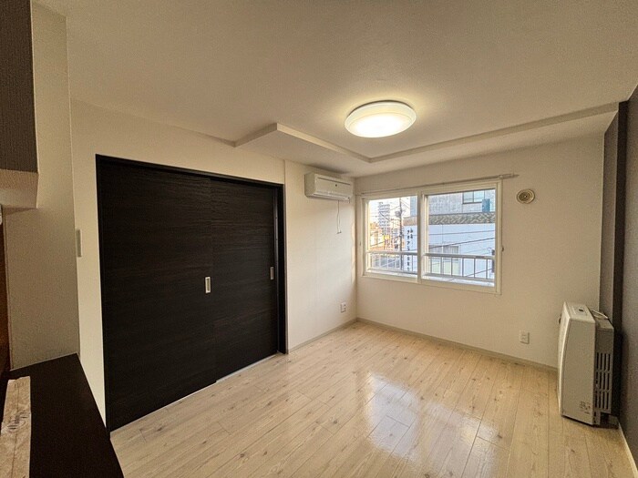 居室 ラフィーネ南円山