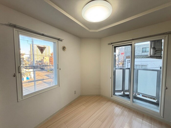 居室 ラフィーネ南円山