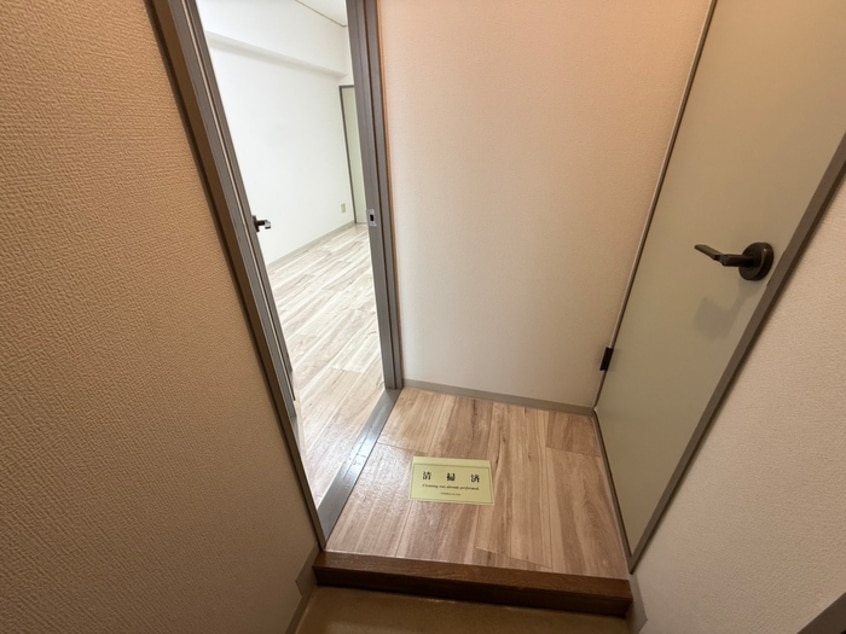 玄関 フロイデンス桑園