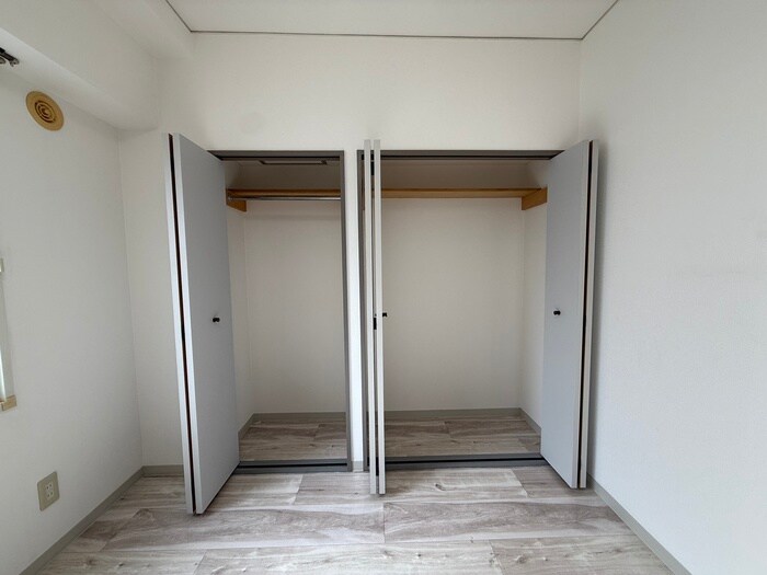 収納 フロイデンス桑園