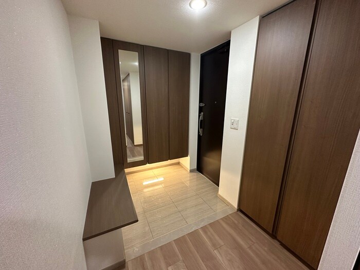 玄関 プレミスト円山表参道