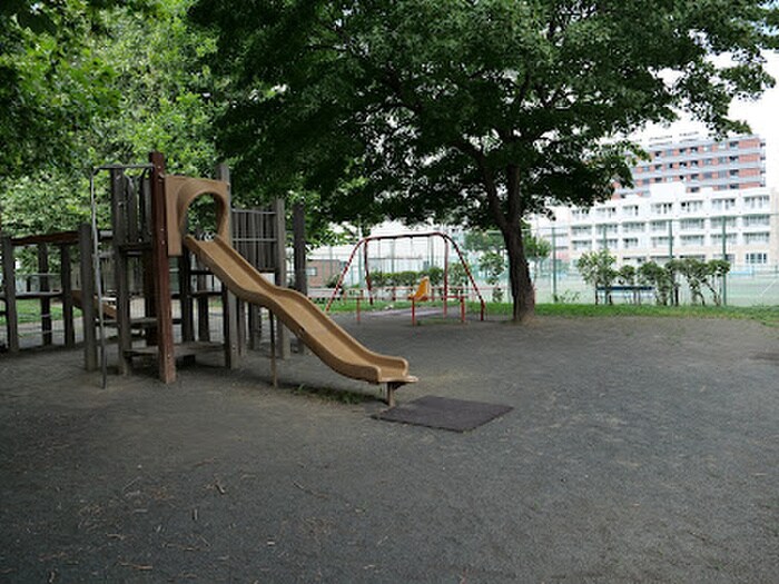 二中公園(公園)まで850m プレミスト円山表参道