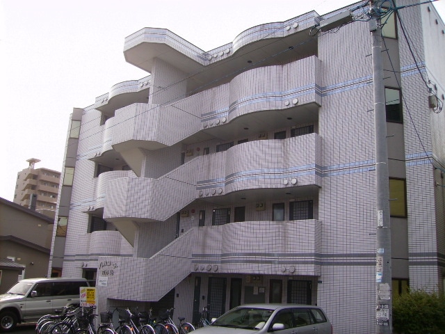 外観写真 パルコ－ト南郷１８