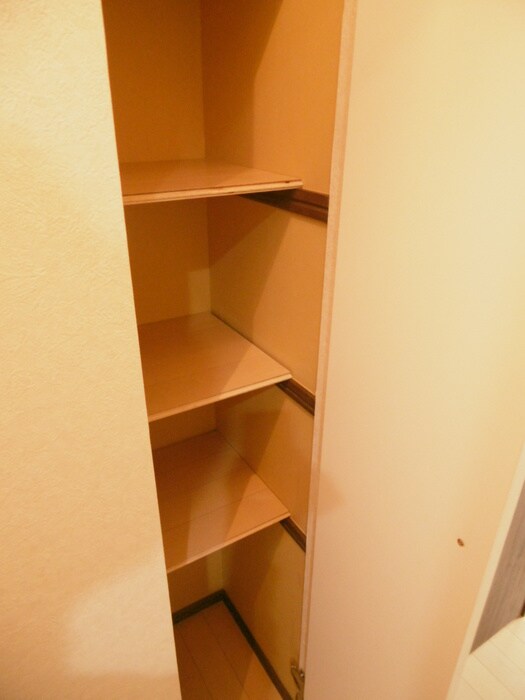 靴箱 センシビリータ