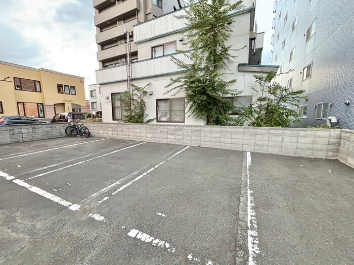 駐車場 ポレール北大館