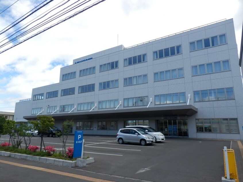 白石記念病院(病院)まで1000m SERAM白石