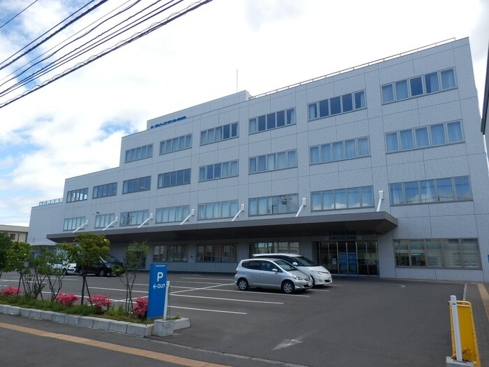 白石記念病院(病院)まで1000m SERAM白石