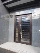 エントランス部分 フェアリ－オブフォレスト