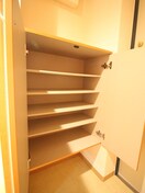 靴箱 プラザ美園Ｂ