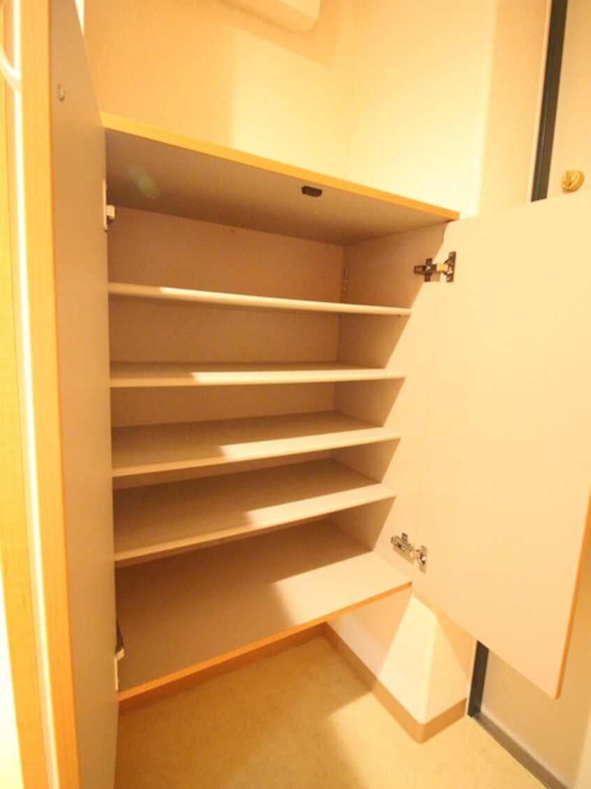 靴箱 プラザ美園Ｂ