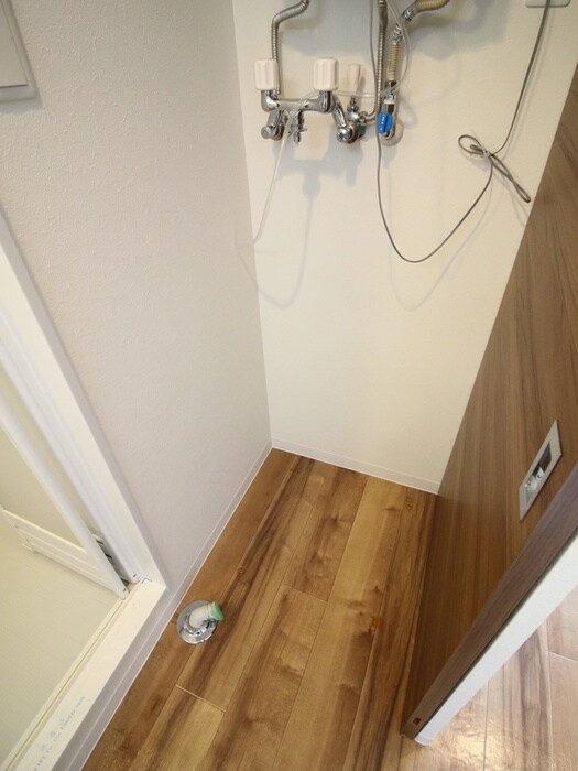 洗濯機置場 Luxe山鼻