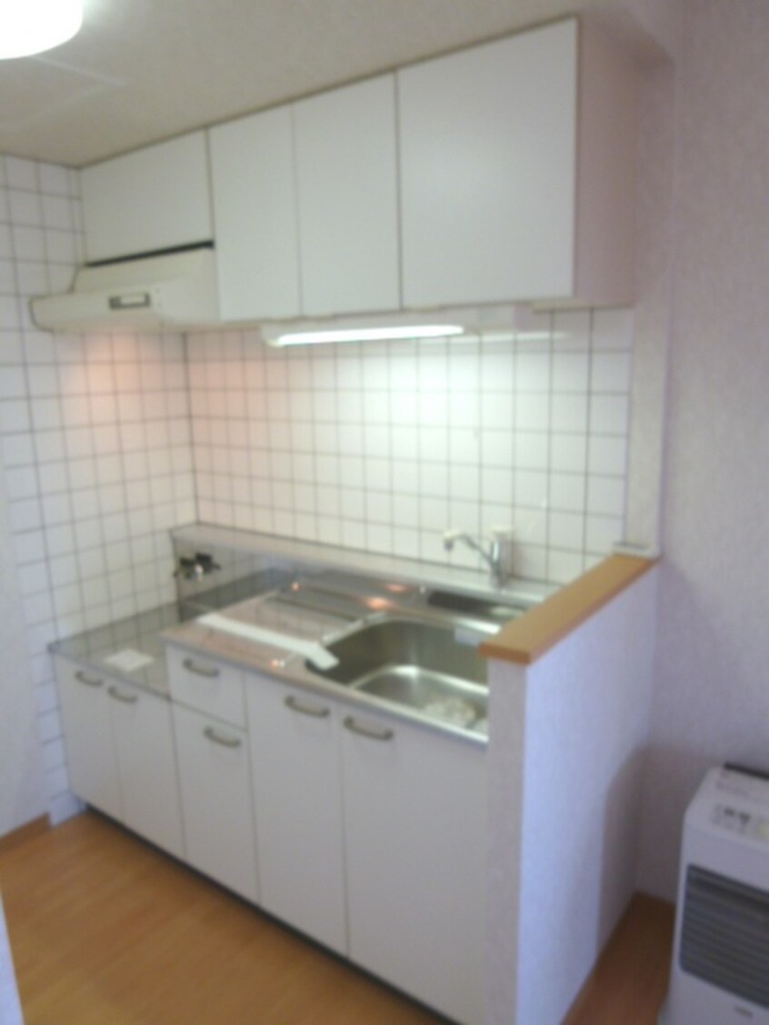 キッチン グロワ－ル南郷