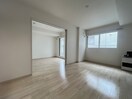 居室 Precious court annex