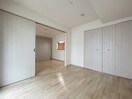 居室 Precious court annex