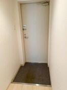 玄関 Precious court annex