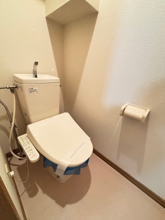 トイレ ヴィオーネ木村