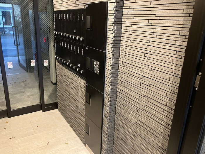 エントランス部分 ルリ美園