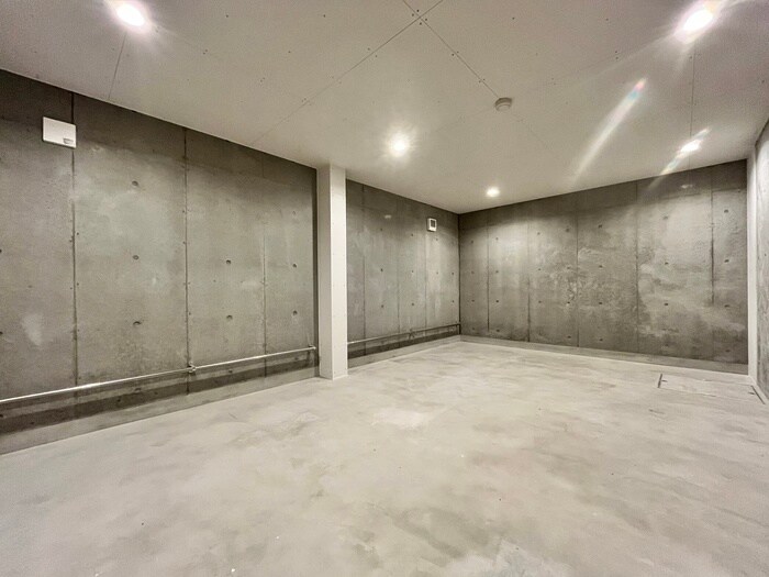 駐輪場 モーリス中島公園