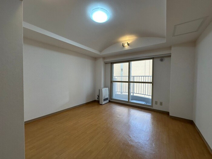 居室 エステ・トーワ